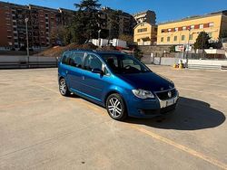 Usata 2008 VW Touran Monovolume | 3200 €