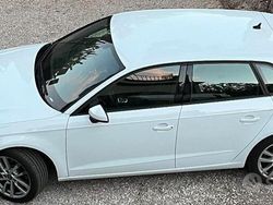 Bianco Usata 2019 Audi A3 Business Tre volumi | 22.000 € (Buon prezzo)