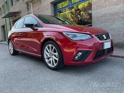 Rosso Usata 2022 Seat Ibiza FR Tre volumi | 13.500 € (Buon prezzo)