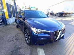 Blu Usata 2020 Alfa Romeo Stelvio Super SUV | 23.500 € (Buon prezzo)