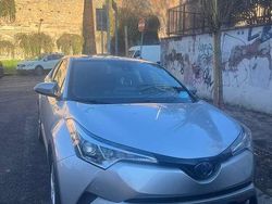 Grigio Usata 2018 Toyota C-HR Team SUV | 14.900 € (Buon prezzo)