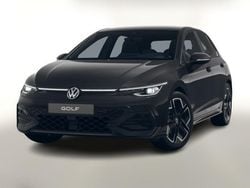 Nero Nuova 2025 VW Golf VIII R-line Tre volumi | 37.990 € (Molto cara)