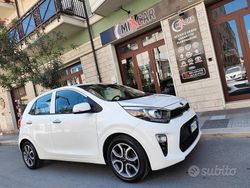 Bianco Usata 2018 Kia Picanto Due volumi | 8990 € (Buon prezzo)