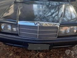 Usata 1988 Mercedes 190 Tre volumi | 1500 €