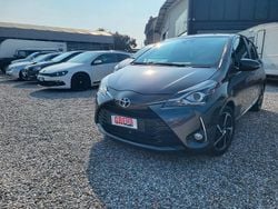 Grigio Usata 2019 Toyota Yaris Business Edition Tre volumi | 12.300 € (Buon prezzo)