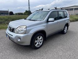 Grigio Usata 2010 Nissan X-Trail SUV | 4000 € (Ottimo prezzo)