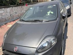 Grigio Usata 2015 Fiat Punto Tre volumi | 6000 €
