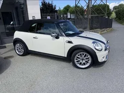 Usata 2011 Mini Cooper Cabriolet Cabrio | 12.000 € (Molto cara)