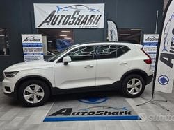 Bianco Usata 2020 Volvo XC40 Business Edition SUV | 14.000 € (Super prezzo)