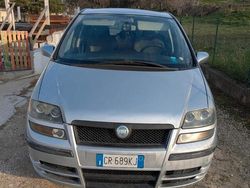 Grigio Usata 2004 Fiat Ulysse Monovolume | 2000 €
