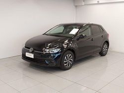 Nero Nuova 2025 VW Polo Life Tre volumi | 21.500 € (Buon prezzo)