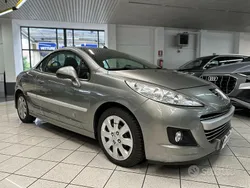 Grigio Usata 2011 Peugeot 207 CC Cabrio | 3990 € (Ottimo prezzo)