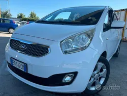 Usata 2011 Kia Venga LX Due volumi | 3950 € (Super prezzo)