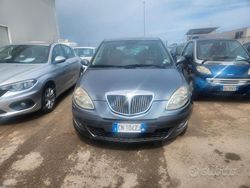 Grigio Usata 2004 Lancia Ypsilon Due volumi | 2500 € (Molto cara)