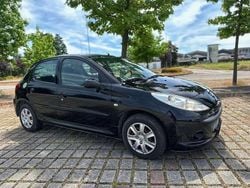 Nero Usata 2010 Peugeot 206+ Due volumi | 2300 € (Buon prezzo)