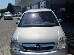 Grigio Usata 2009 Opel Meriva Cosmo Monovolume | 1950 € (Buon prezzo)