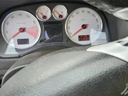 Usata 2005 Peugeot 307 CC Cabrio | 2500 € (Buon prezzo)