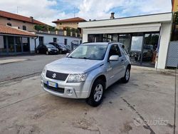 Argento Usata 2006 Suzuki Grand Vitara SUV | 9000 € (Molto cara)
