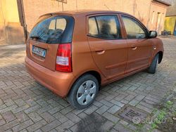 Usata 2007 Kia Picanto Due volumi | 1250 €
