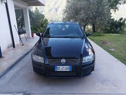 Nero Usata 2006 Fiat Stilo Feel Tre volumi | 1200 € (Ottimo prezzo)