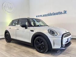 White silver metallizzato Usata 2021 Mini Cooper Business Due volumi | 19.950 € (Ottimo prezzo)