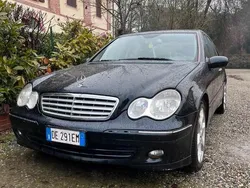 Usata 2007 Mercedes C200 Edition Tre volumi | 4000 € (Buon prezzo)