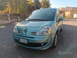 Blu Usata 2011 Renault Grand Modus Monovolume | 4900 € (Cara)