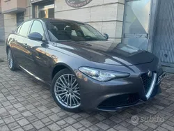 Grigio Usata 2019 Alfa Romeo Giulia Business Tre volumi | 17.900 € (Super prezzo)