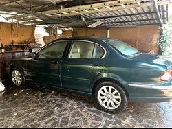 Verde Usata 2002 Jaguar X-type Tre volumi | 1500 €