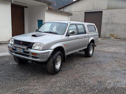 Grigio Usata 2002 Mitsubishi L200 Pick-up | 9000 € (Buon prezzo)