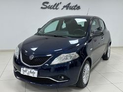 Blu Usata 2016 Lancia Ypsilon Gold Due volumi | 9990 € (Cara)