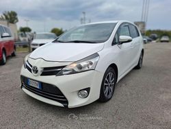 Bianco Usata 2014 Toyota Verso Style Monovolume | 7900 € (Buon prezzo)