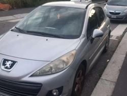 Grigio Usata 2010 Peugeot 207 Tre volumi | 3000 € (Ottimo prezzo)