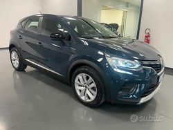 Grigio Usata 2020 Renault Captur Intens SUV | 14.390 € (Buon prezzo)