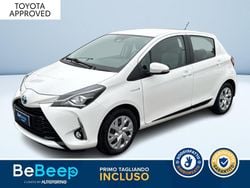 Bianco pastello Usata 2017 Toyota Yaris Hybrid Active Tre volumi | 12.800 € (Buon prezzo)
