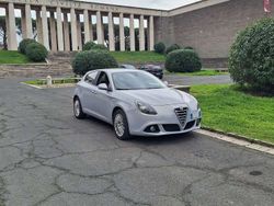Blu/azzurro Usata 2014 Alfa Romeo Giulietta Distinctive Due volumi | 9500 € (Cara)
