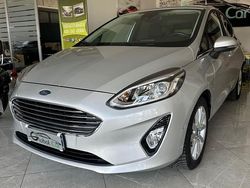 Argento Usata 2019 Ford Fiesta Tre volumi | 11.500 € (Buon prezzo)