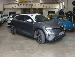 Grigio Usata 2022 Renault Mégane Evolution Tre volumi | 24.200 € (Buon prezzo)