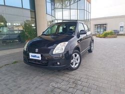 Nero Usata 2007 Suzuki Swift GL Tre volumi | 3900 € (Cara)