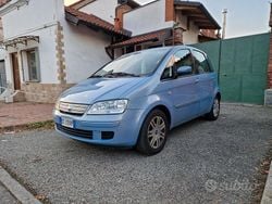Blu Usata 2006 Fiat Idea Dynamic Monovolume | 3850 € (Cara)