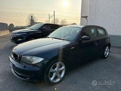 Blu Usata 2008 BMW 118 Due volumi | 3500 € (Buon prezzo)
