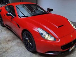 Rosso Usata 2010 Ferrari California Cabrio | 133.000 € (Buon prezzo)
