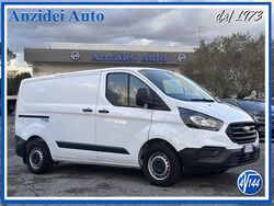 Bianco pastello Usata 2019 Ford Transit Custom Tre volumi | 23.500 € (Molto cara)