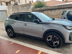 Usata 2024 Peugeot 2008 Allure SUV | 22.800 € (Molto cara)