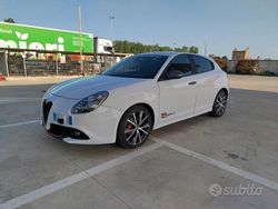 Bianco Usata 2018 Alfa Romeo Giulietta Due volumi | 8900 € (Buon prezzo)