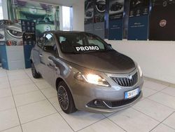 Grigio Usata 2023 Lancia Ypsilon Gold Due volumi | 11.300 € (Ottimo prezzo)