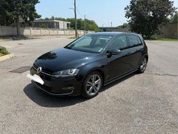 Usata 2014 VW Golf VII R-line Tre volumi | 16.000 €