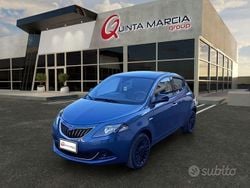 Blu Usata 2022 Lancia Ypsilon Silver Due volumi | 9290 € (Ottimo prezzo)