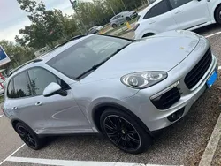 Argento Usata 2015 Porsche Cayenne SUV | 23.800 € (Ottimo prezzo)