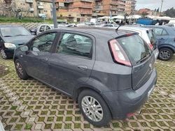 Grigio Usata 2014 Fiat Punto Lounge Due volumi | 2500 € (Super prezzo)